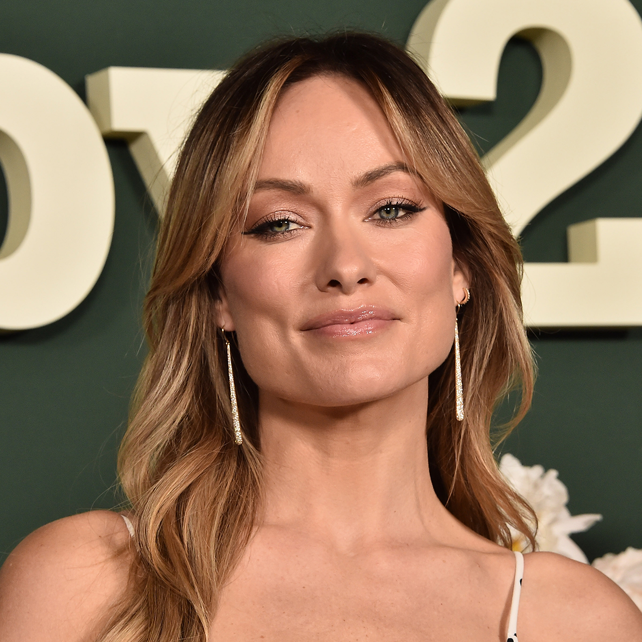 Olivia Wilde Flaunts Her Toned Abs And Legs In A Sports Bra And