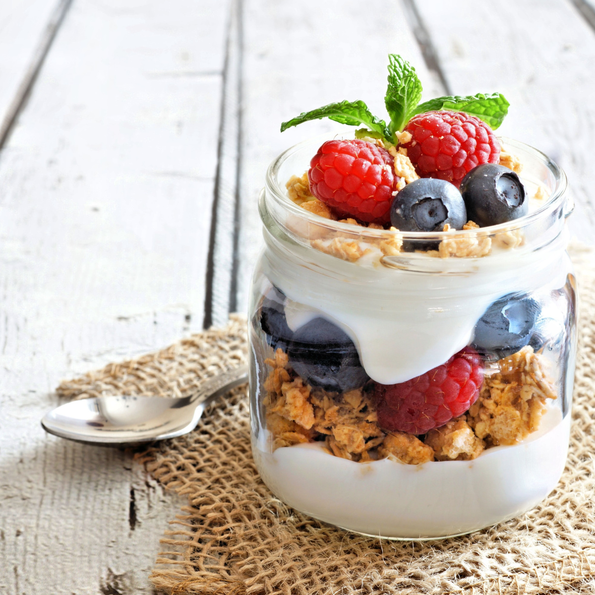 greek yogurt parfait