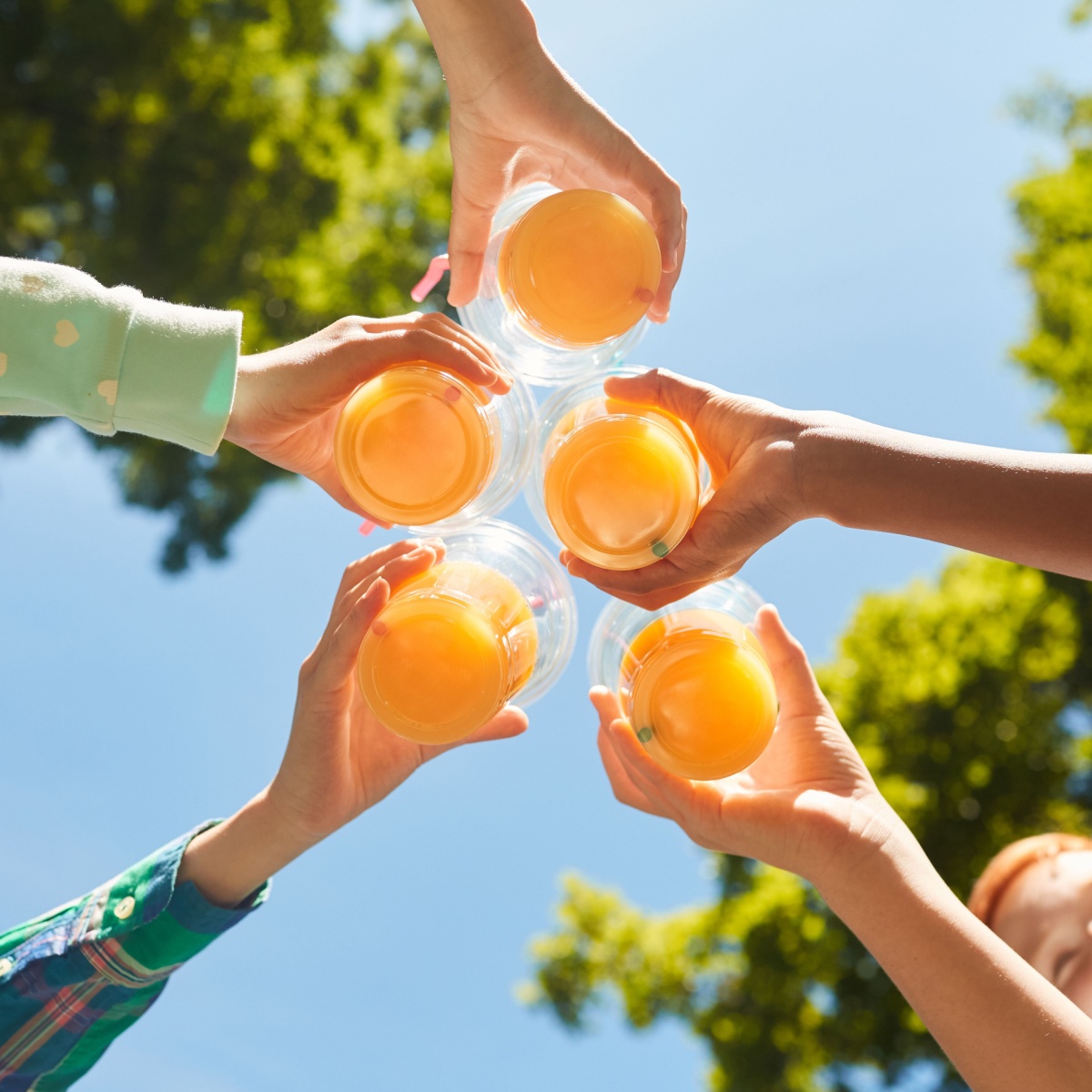 glasses of orange drinks