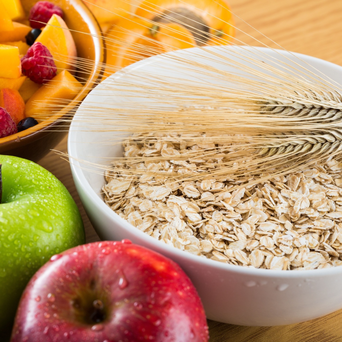 bowl of oats and apples