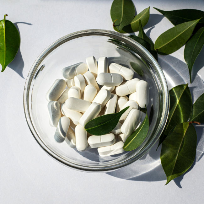 magnesium supplements in bowl