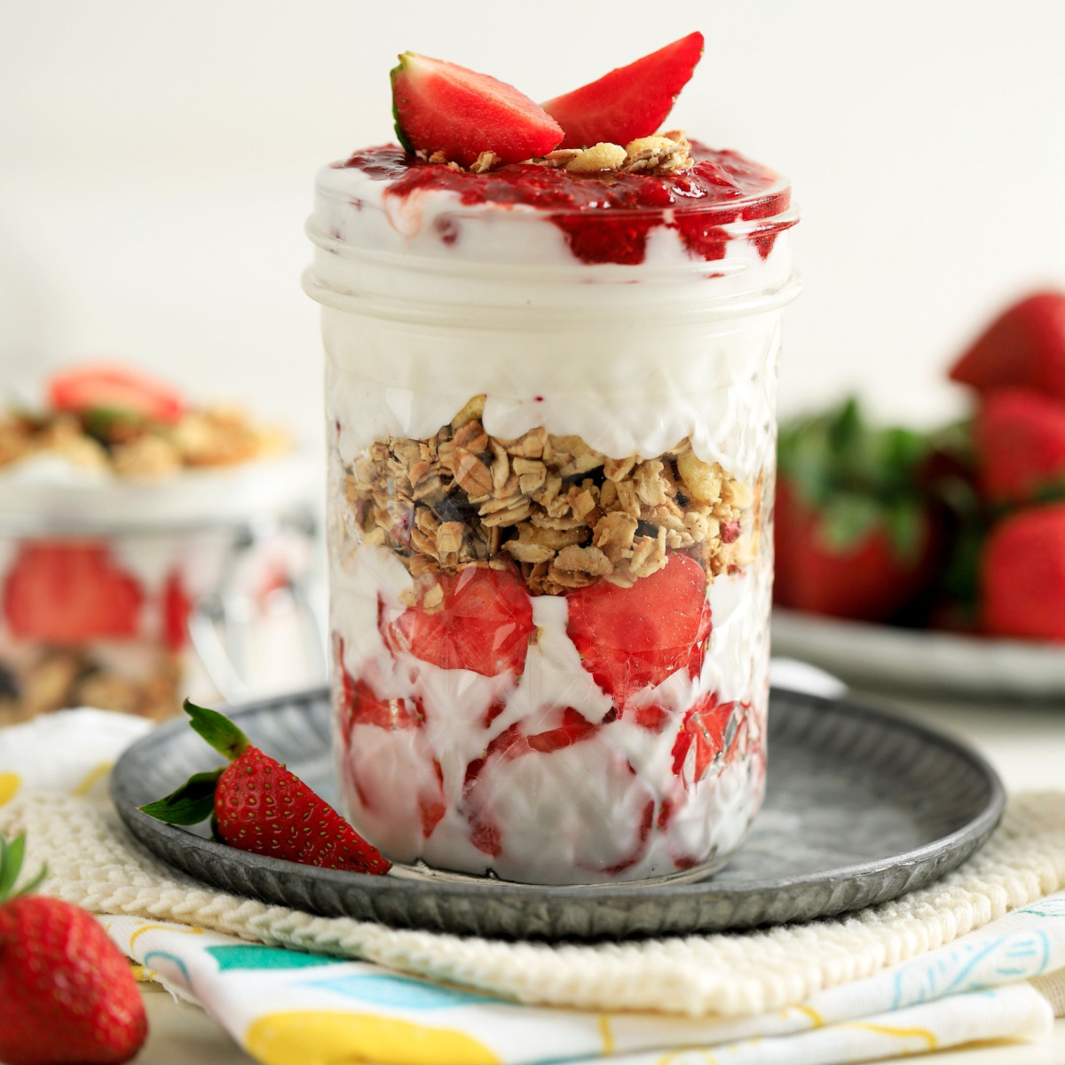 greek yogurt parfait