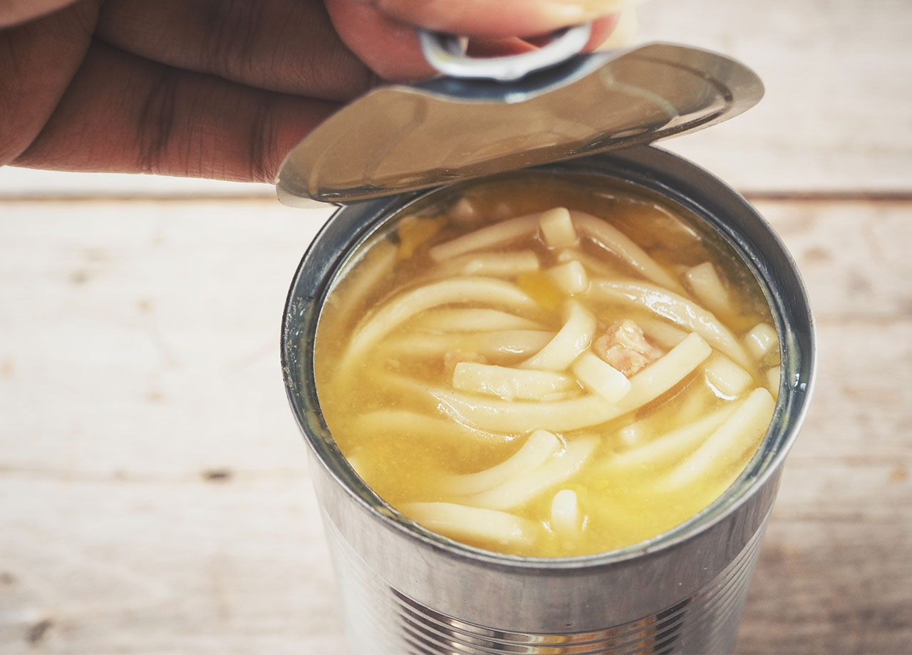 can of chicekn noodle soup