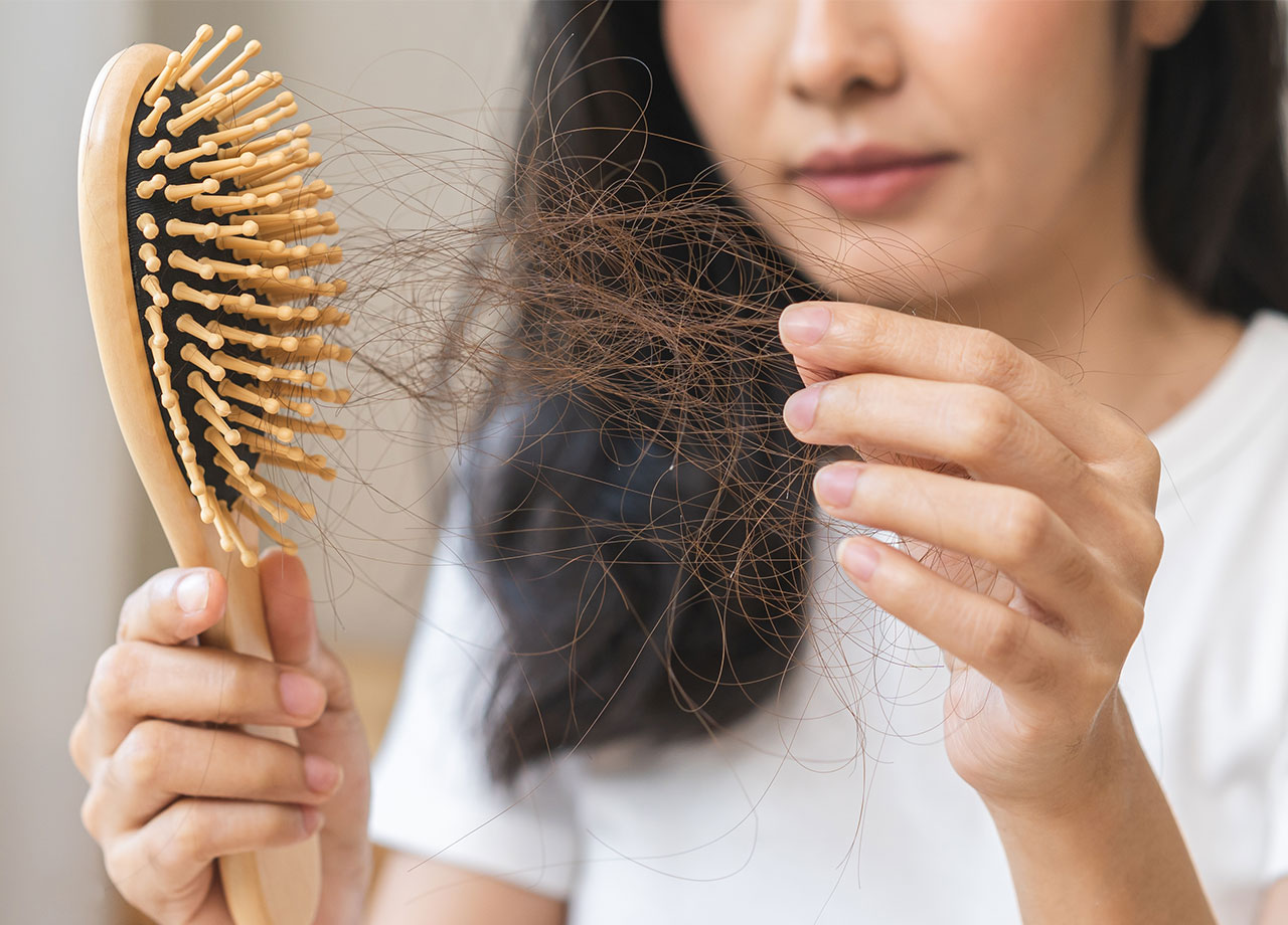 hair-loss-from-brush