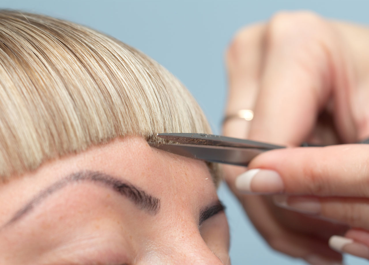 woman-short-bangs