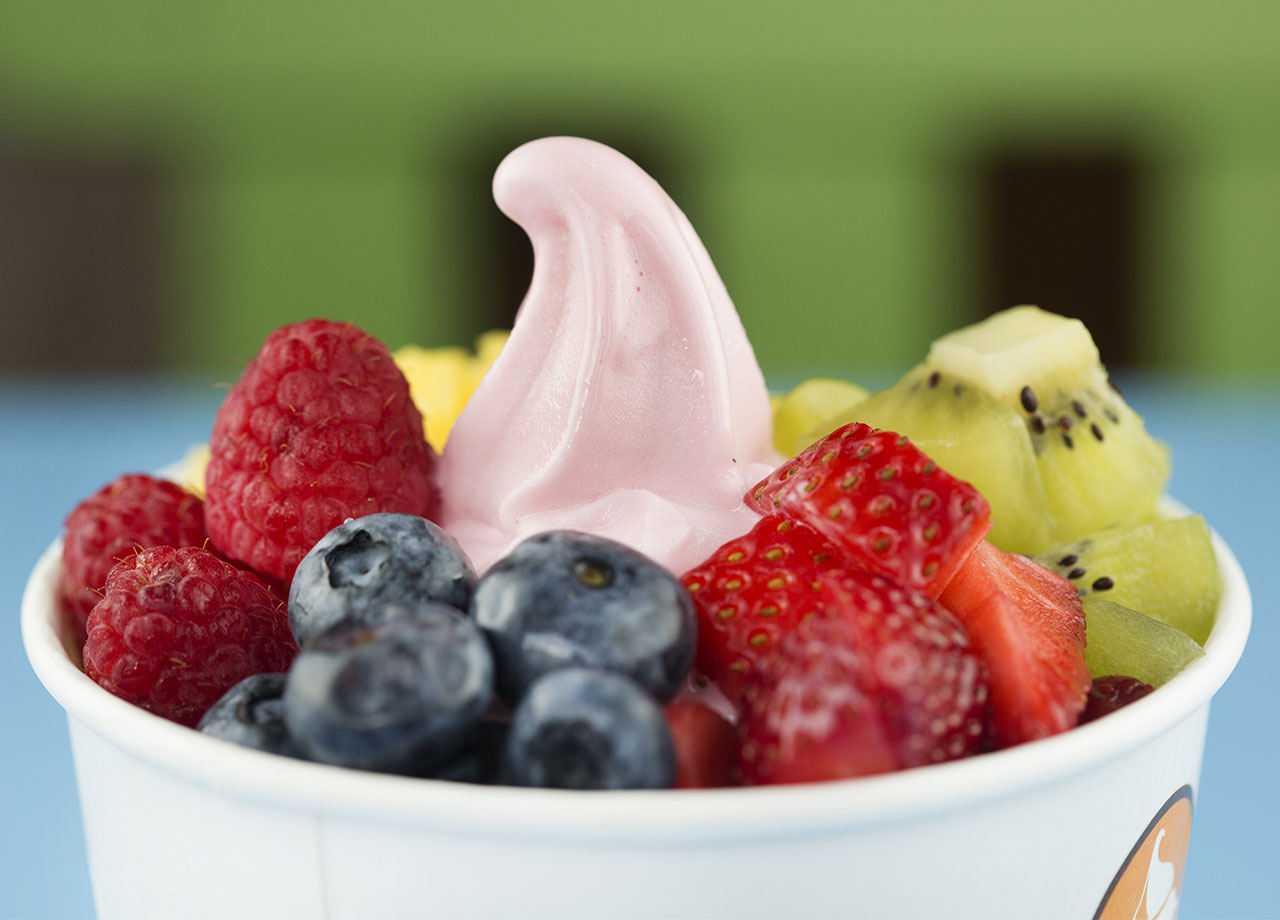 froyo cup with berries