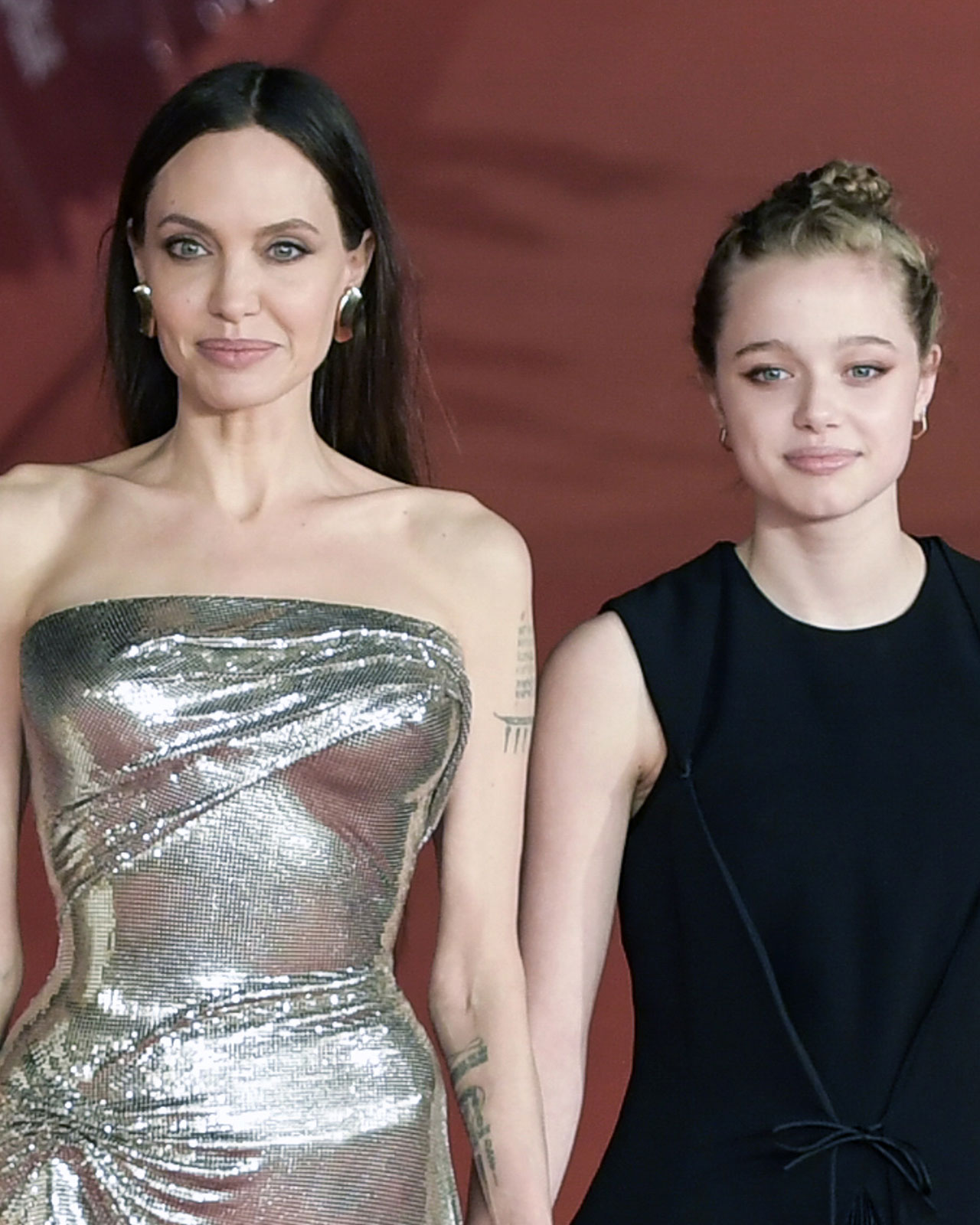 angelina jolie and shiloh jolie at red carpet premiere eternals