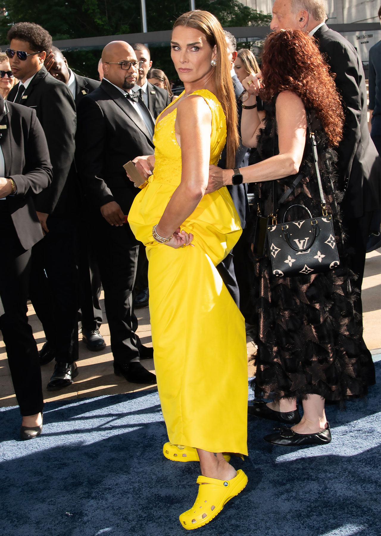 brooke shields yellow croc