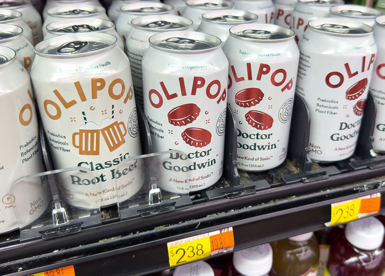 olipop cans