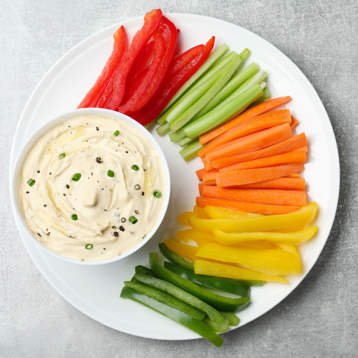 veggie sticks with hummus