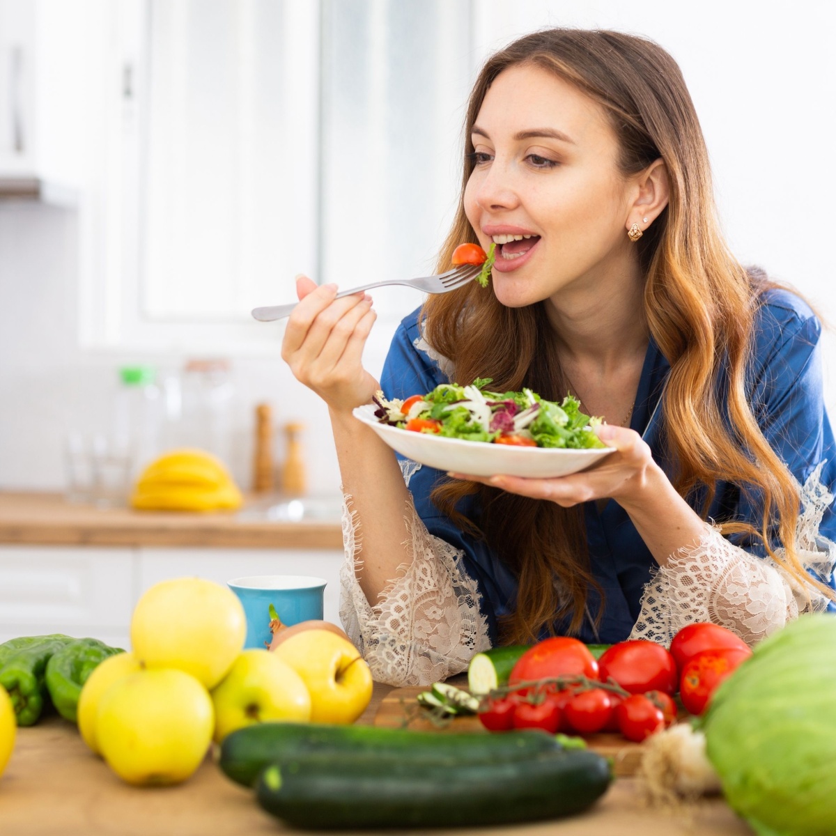 woman eating a salad