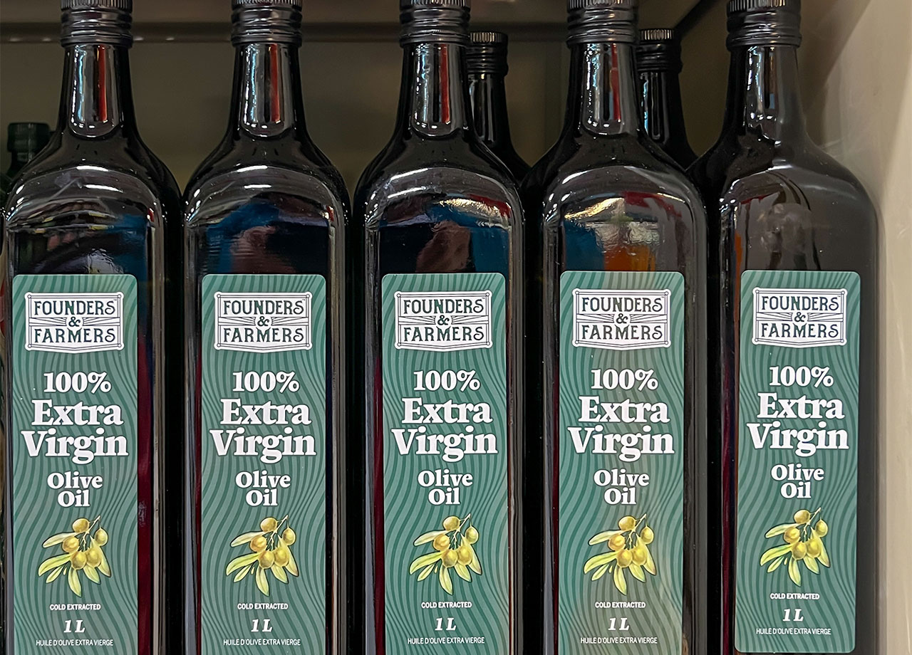 extra virgin olive oil bottles