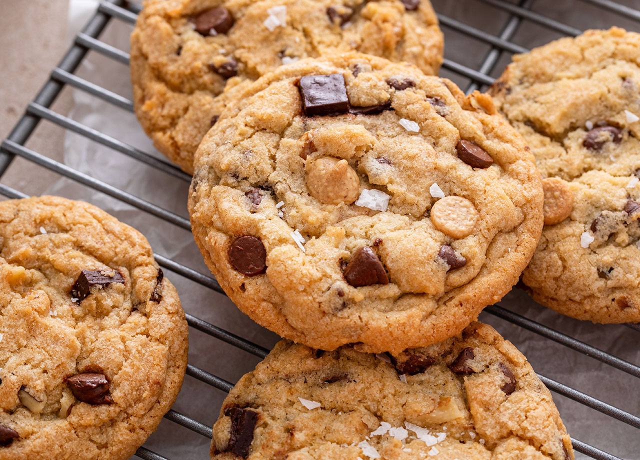 fresh baked chocolate chip cookies