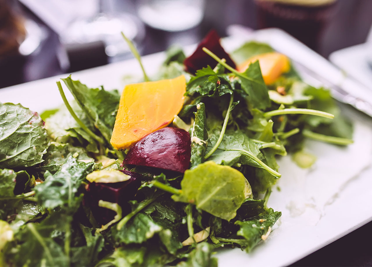 baby kale and beets salad