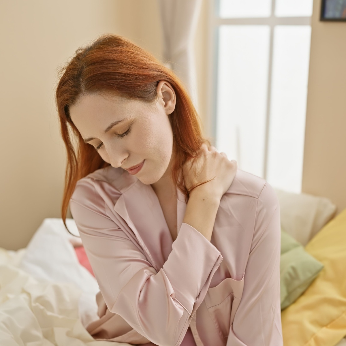 woman tilting her head forward