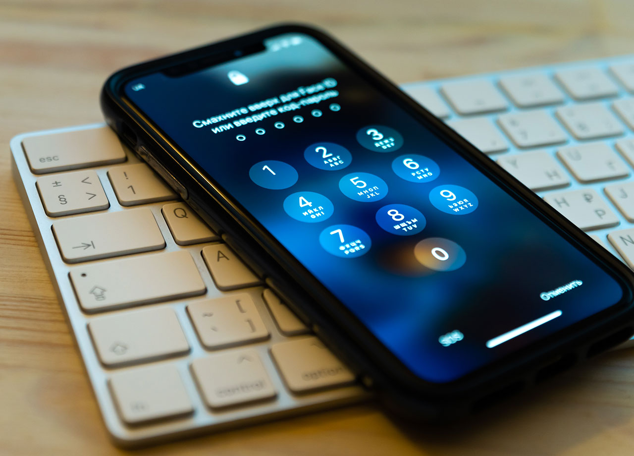enter-passcode-on-iphone