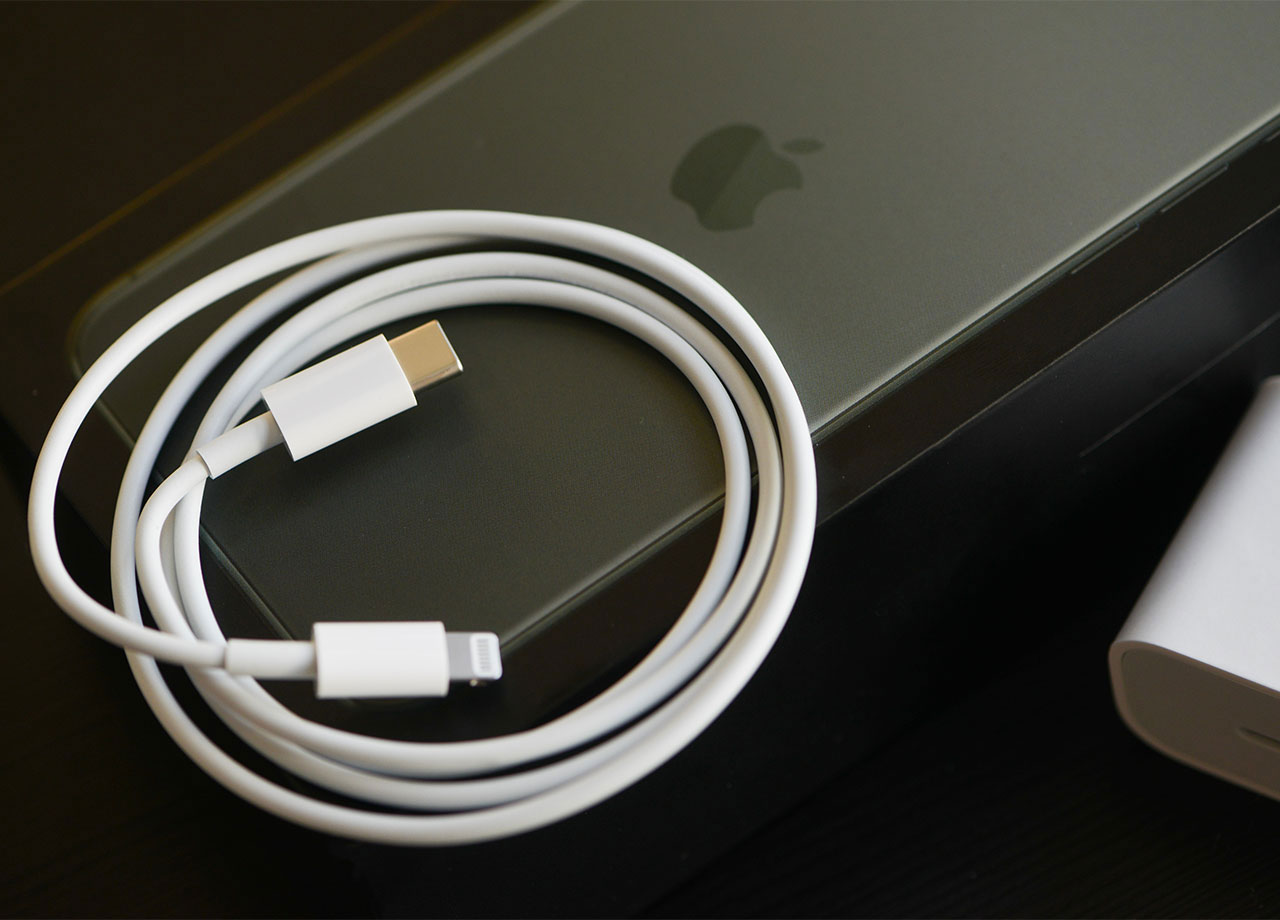 iphone-charger-cord