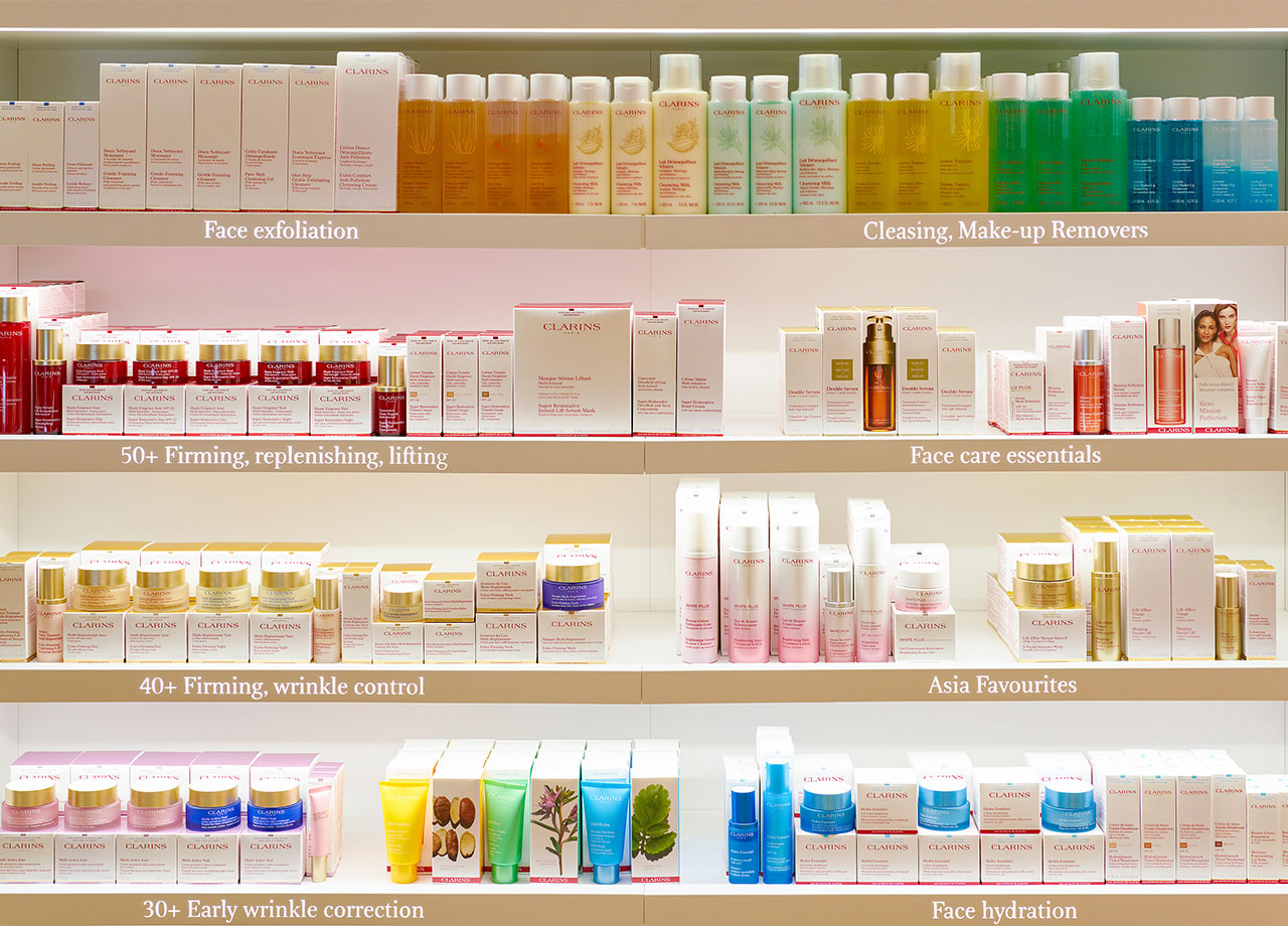 luxury moisturizer clarins display