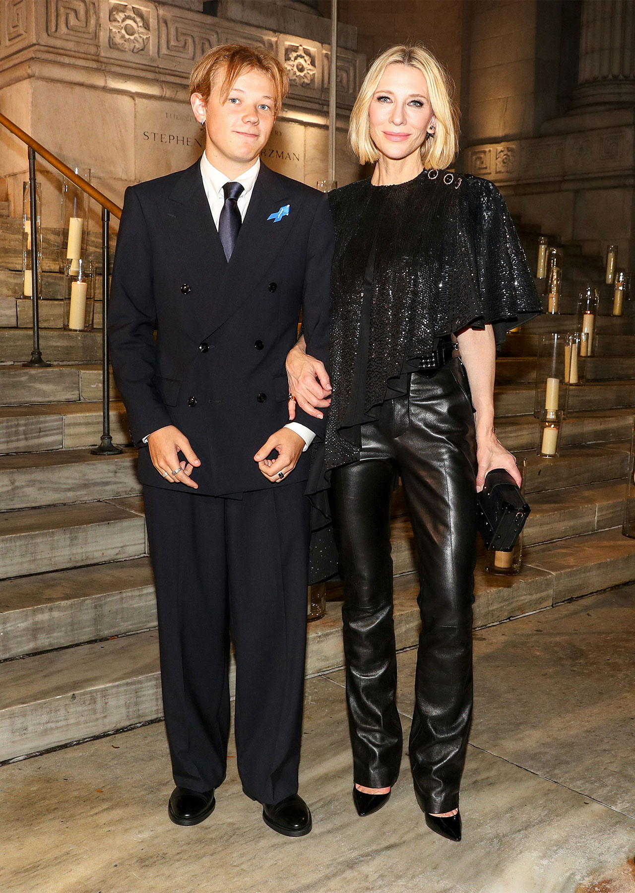 cate blanchett and son roman at albies awards