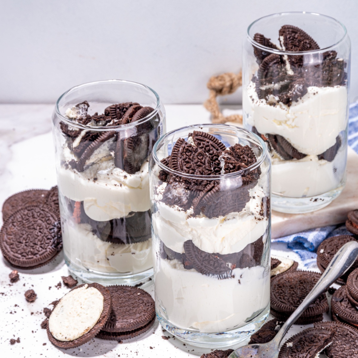 glasses of ice cream with oreos