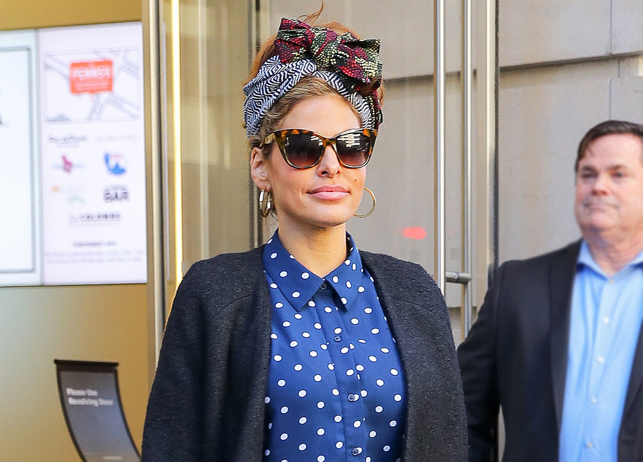 Eva Mendes blue polka dot jumpsuit