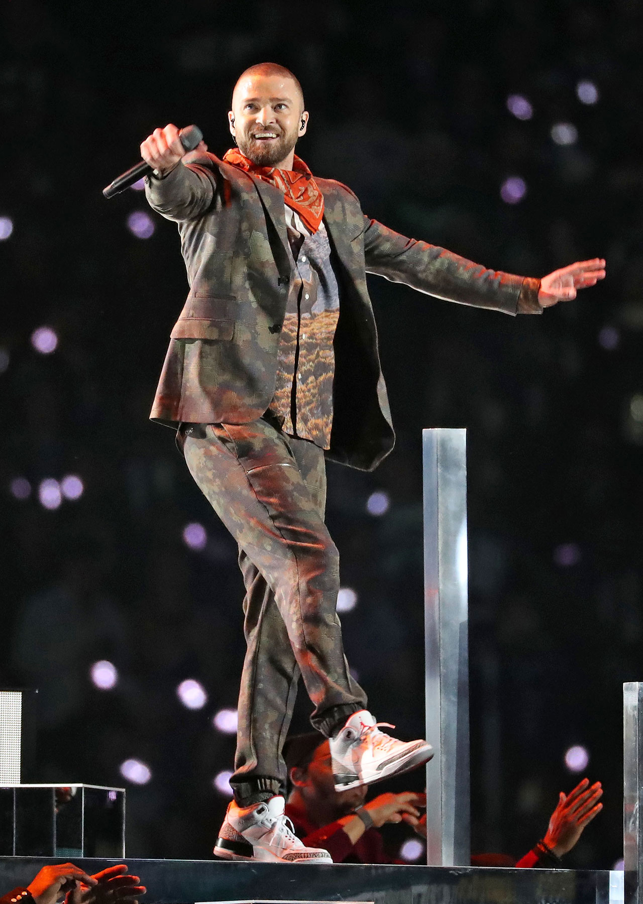 Justin Timberlake singing Pepsi half time show during Super Bowl