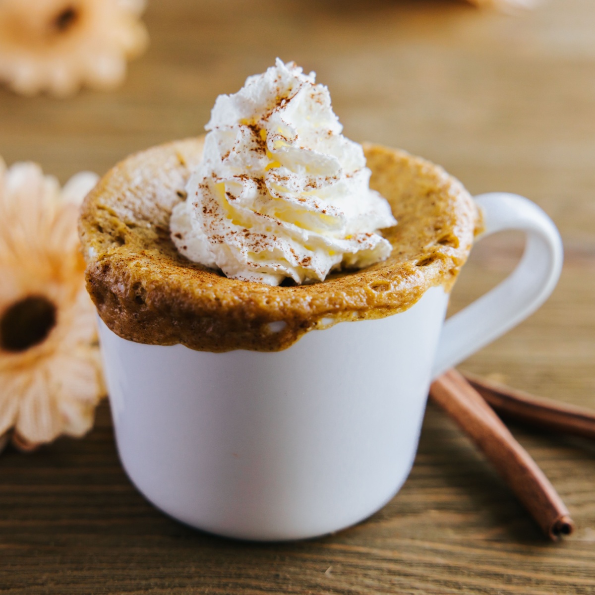 pumpkin pie mug cake