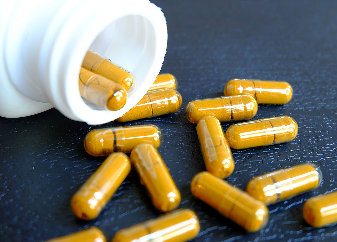 curcumin-pills