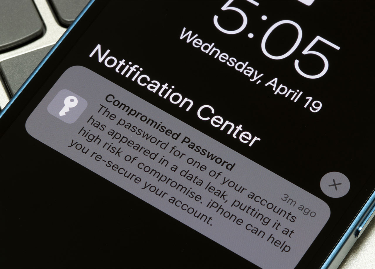 iphone-compromised-notification