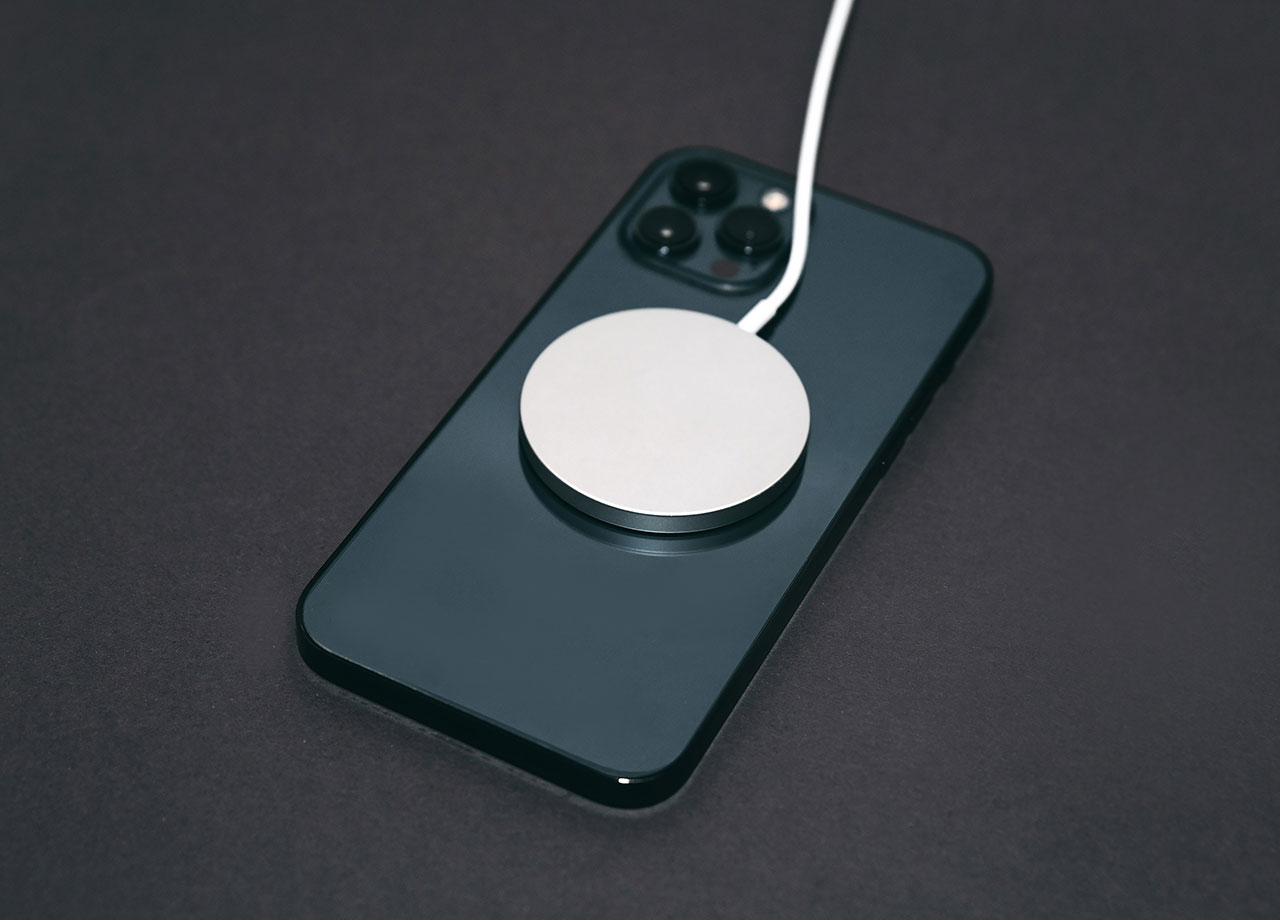 iphone-qi-charger