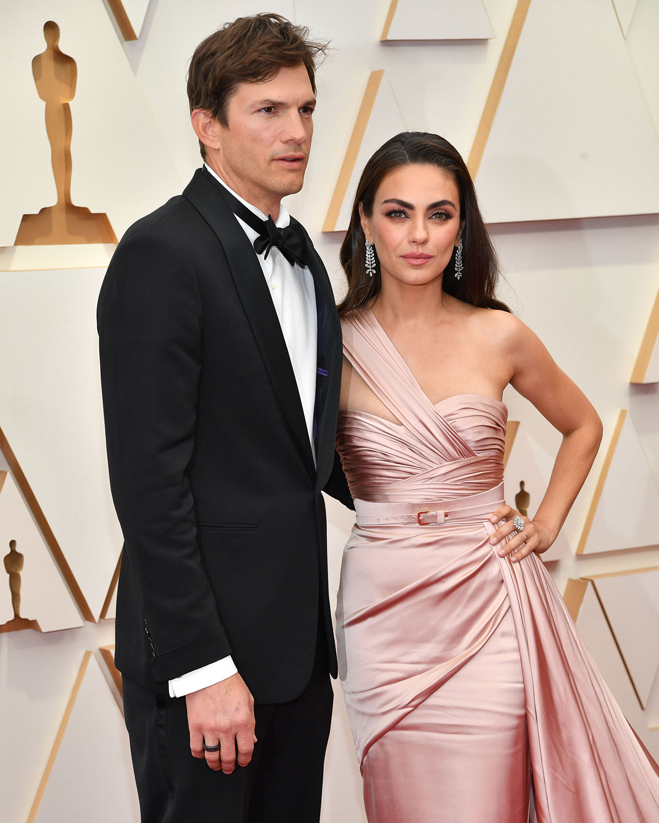 Ashton Kutcher and Mila Kunis 94th Annual Academy Awards