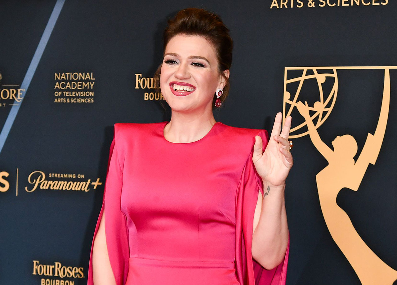 Kelly Clarkson 51st annual Daytime Emmy Awards