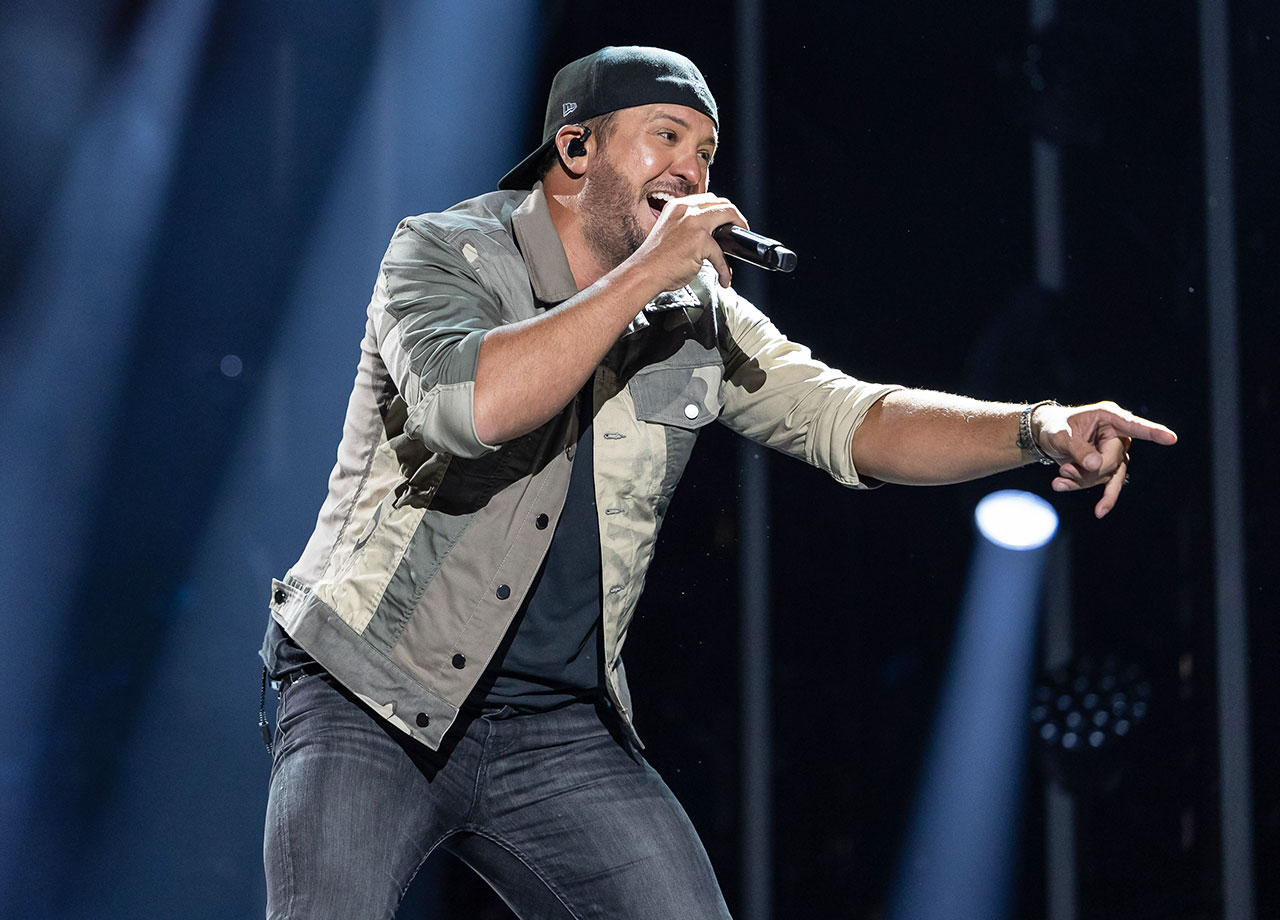 Luke Bryan performs 2023 CMA Fest