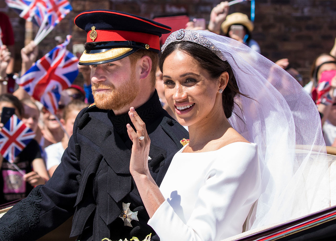 Prince Harry and Meghan Markle royal wedding in carriage