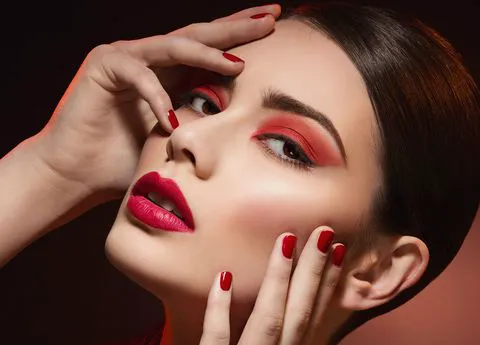 red-eyeshadow
