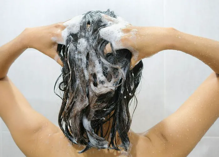 shampooing-hair