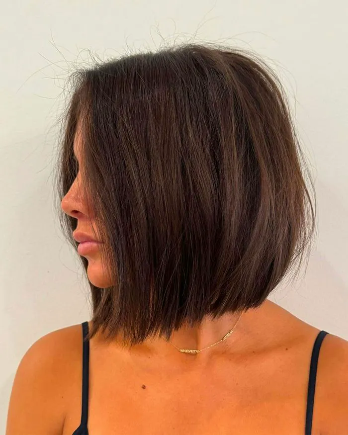 shoulder-length-hair