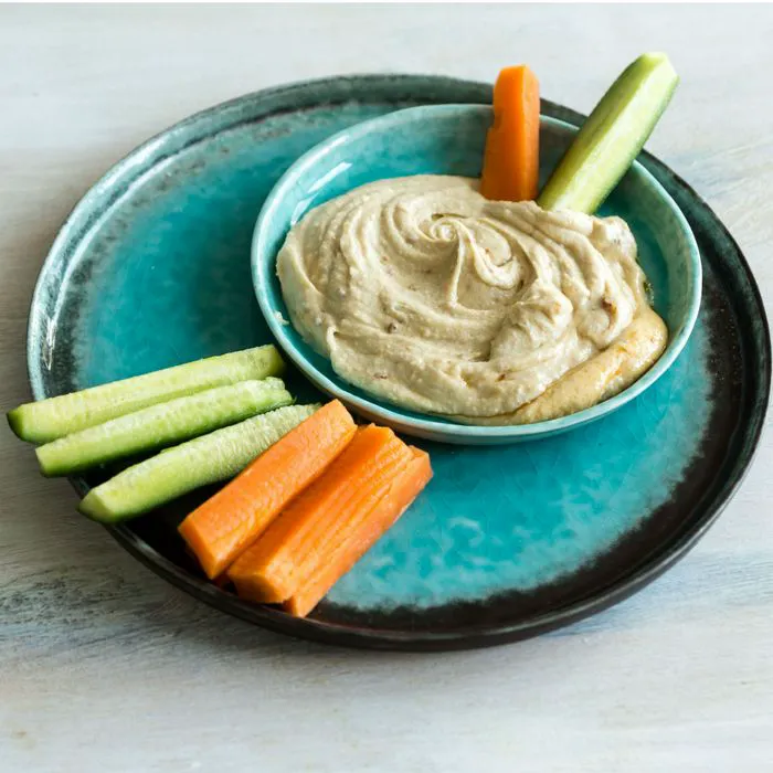 veggies with hummus