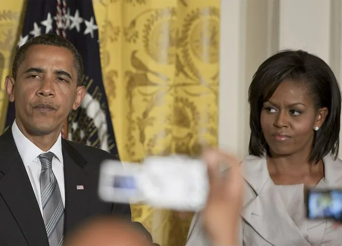 Barack Obama and Michelle Obama in the White House 2009