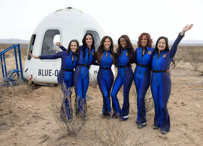 Blue Origin female flight crew