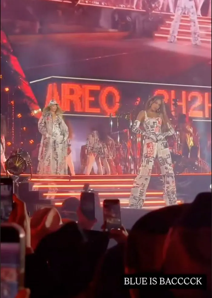 blue ivy on stage cowboy Carter tour
