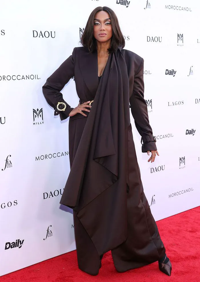 tyra banks at fashion los Angeles awards