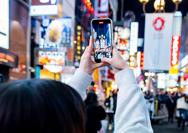 iphone-camera-taking-photo