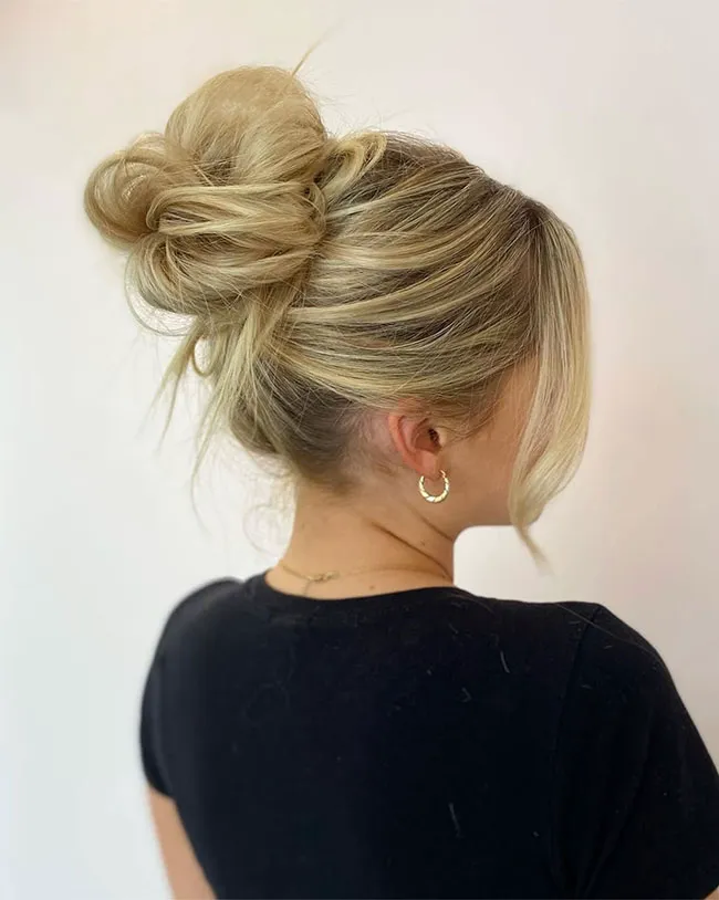 messy-bun-low-volume