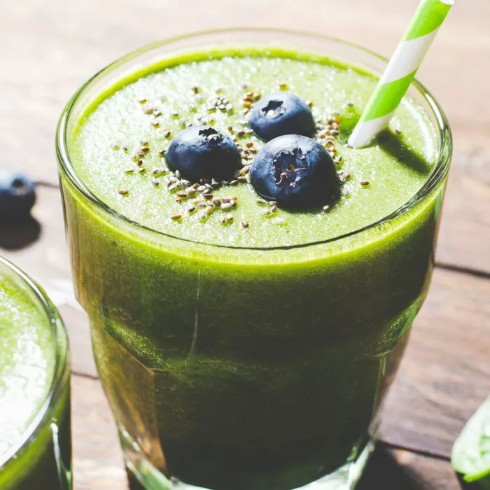 blueberry kale smoothie