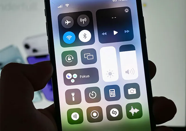 iphone-screen-brightness