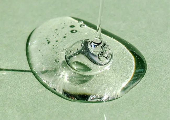 poured-shampoo