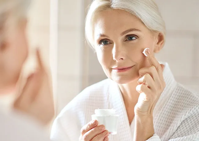 older-woman-skincare