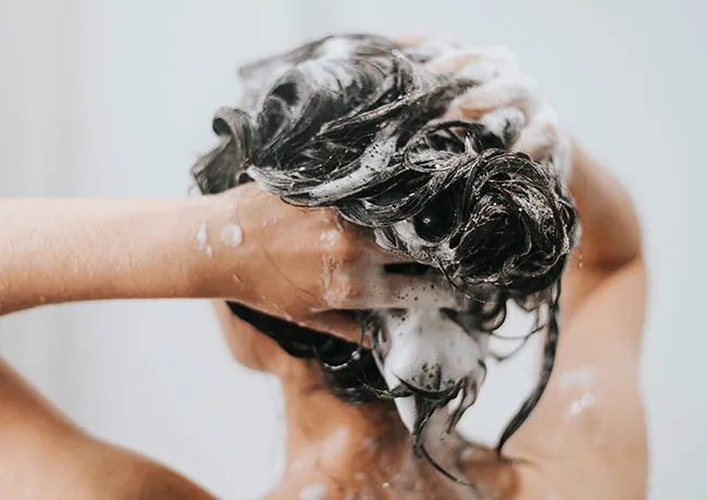woman-washing-hair