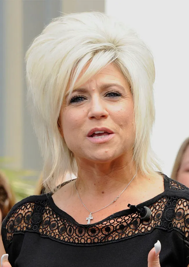 theresa-caputo